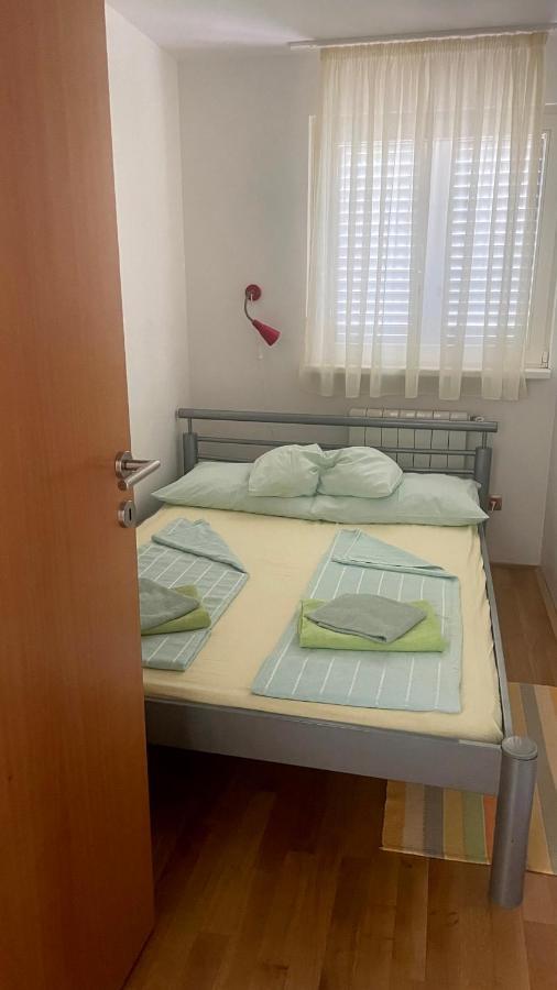 Apartment Adriana Povljana Kültér fotó