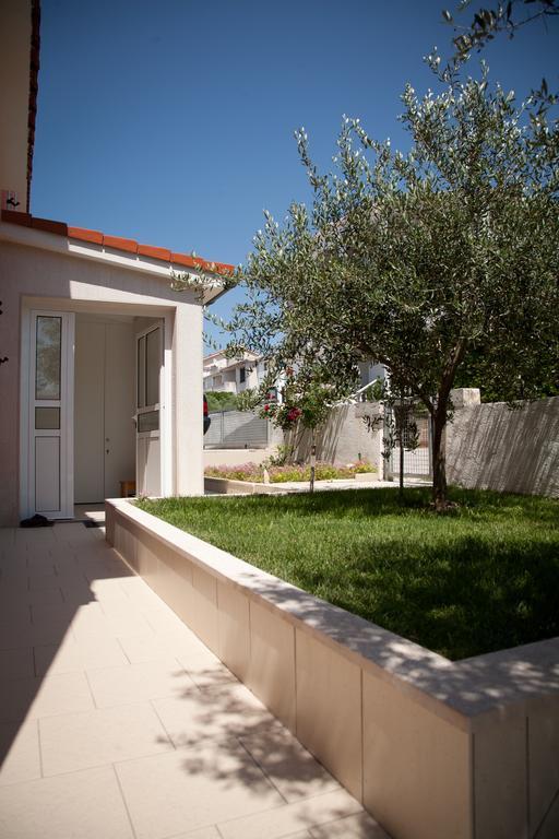 Apartment Adriana Povljana Kültér fotó