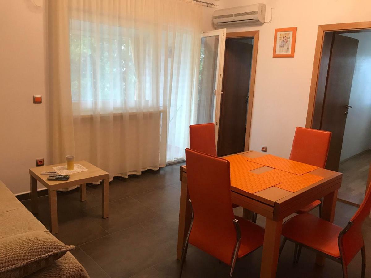Apartment Adriana Povljana Kültér fotó